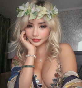 LexyAsianBelle
